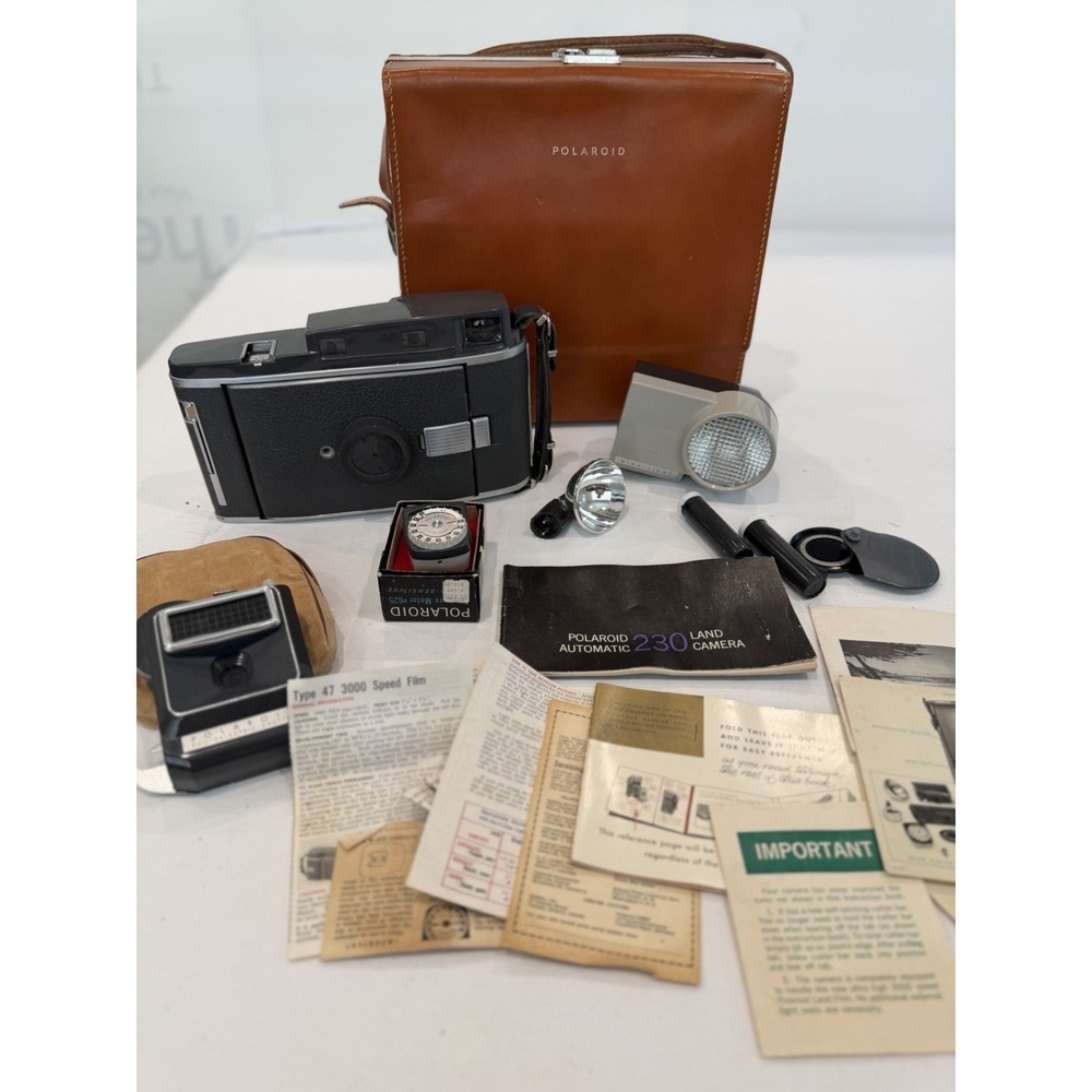 Polaroid VINTAGE Automatic 230 Land Camera Brown Case, Flash & ORIGINAL Manuals
